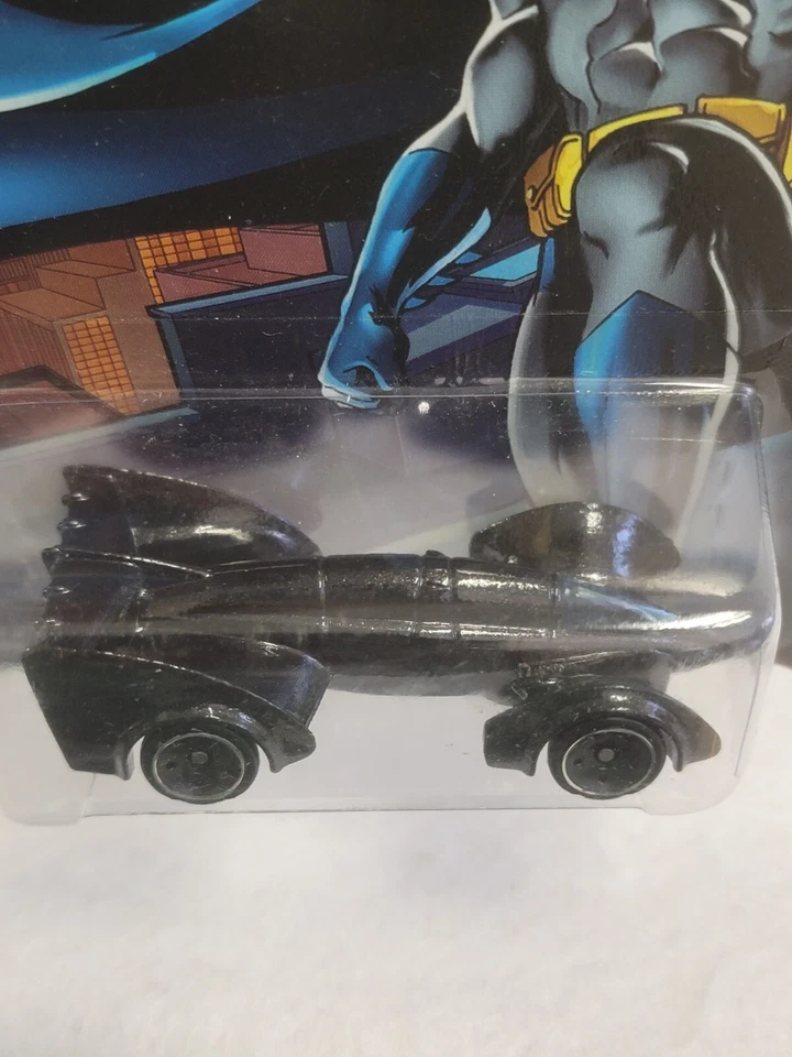 Hot Wheels 2014 Batman Live Batmobile Black 01 of 08 New - Image 3 of 4