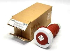 Bryant 430C7W IEC Industrial Grade Connector Watertight Female 30A 480VAC 3P