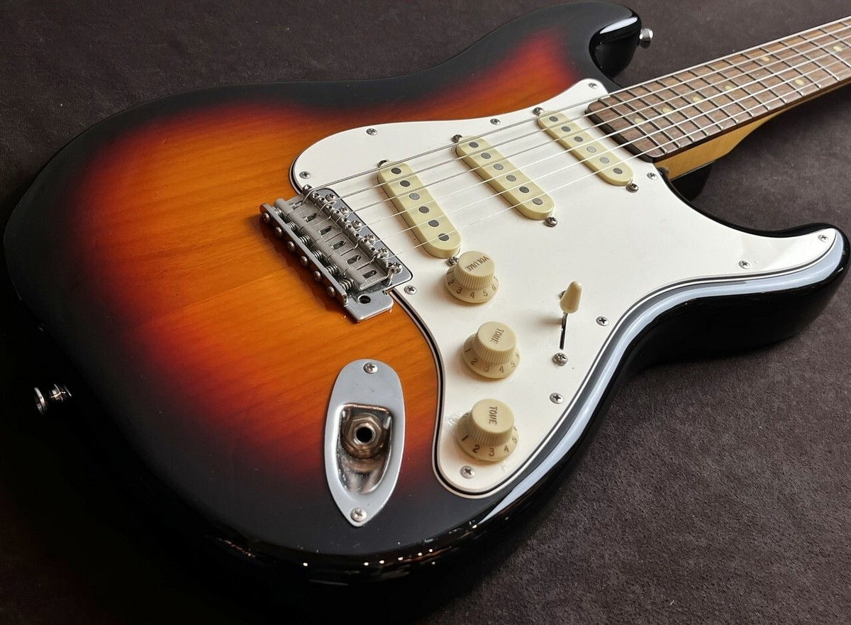 エレキギター　ESP EDWARDS E-ST-90ALR ESP Edwards E-ST-90ALR - Burgundy Mist - Davis Guitar
