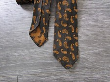 Early Vintage Retro Slimmer Paisley Swirls Pattern Tie
