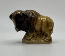 Wade Whimsies Figurine Bison Large Version Set 11