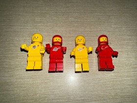 LEGO Space: &ldquo;Space Supply Station&rdquo; (#6930) - Complete with Instructions and Box