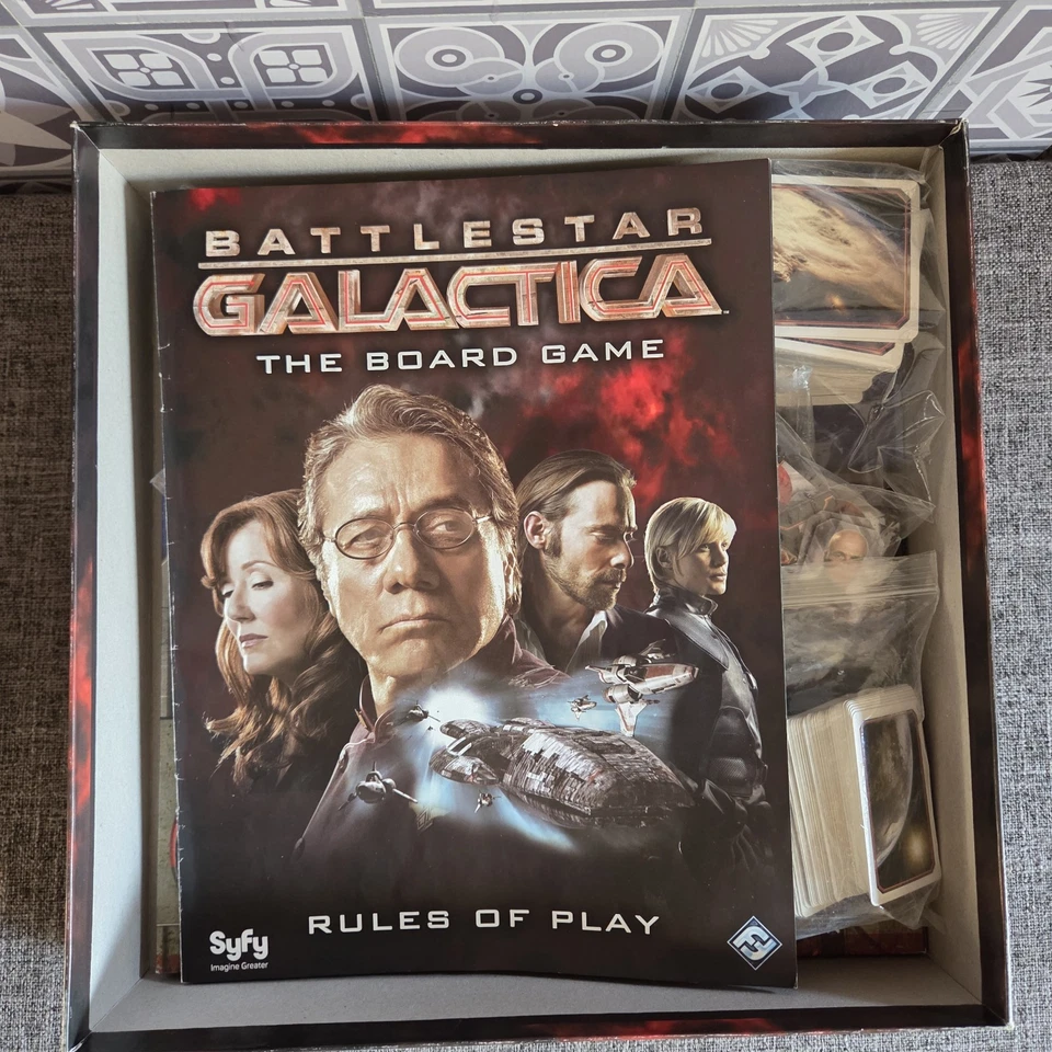 Battlestar Galactica Board Game Fantasy Flight Games -  Missing 1 Card - Image 2 of 4