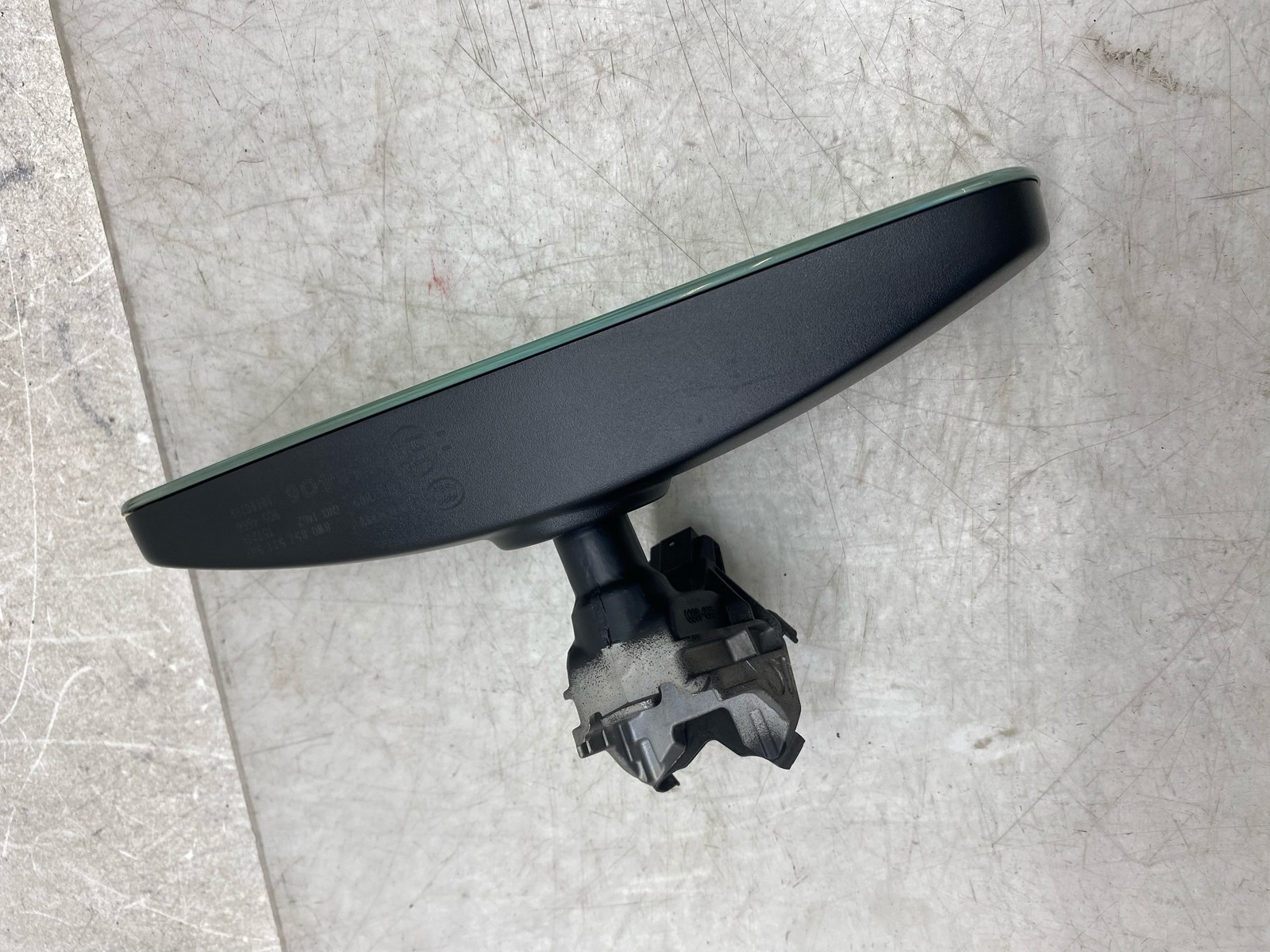 2015-2020 BENTLEY BENTAYGA OEM AUTO DIMMING REAR VIEW MIRROR 8W0857511