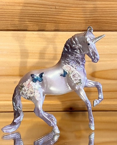 Custom CM Breyer Stablemate Alborozo With A Floral Design OOAK