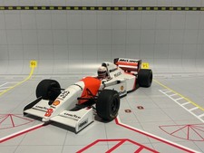 1:18 MINICHAMPS MCLAREN MP4/9 1994 D. COULTHORD R1