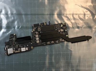 Apple MacBook Pro 13 A1708 2017 i5-7360U 2.3GHz Logic Board 16GB 820-00840-A