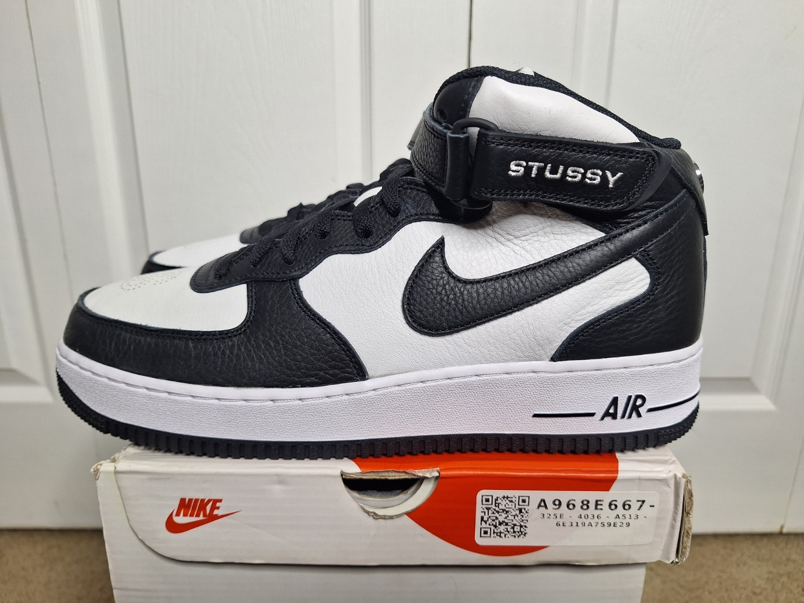 Nike Stussy x Air Force 1 Mid Black White  DJ7840-002 size 12 thumbnail 5