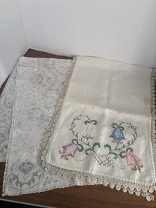 Dresser Scarves
