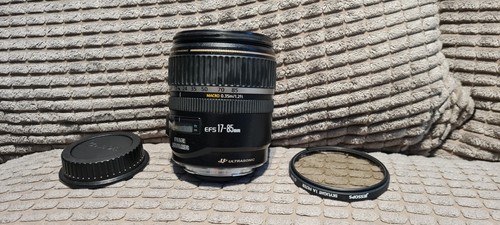 Canon EF-S 17-85mm 17-85mm f/4-5.6 IS USM Objektiv mit Objektivfilter und Rückdeckel, D