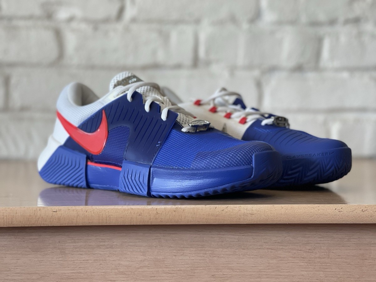 Nike GP Challenge Pro Hard Court Tennis Men Size 10 Shoes USA