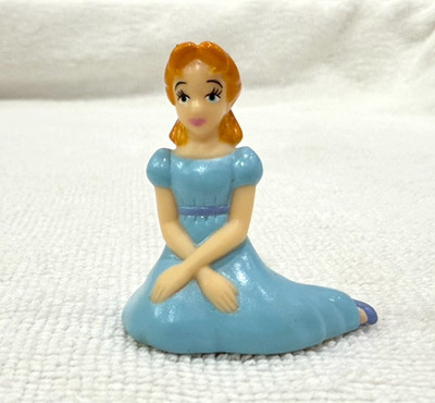 Japan Disney TOMY Choco Party Wendy Peter Pan Sitting Puppet Figure Mini Toy