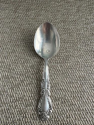 Old Charleston By Rogers International Sterling Silver Baby Spoon 4 1/8” No Mono