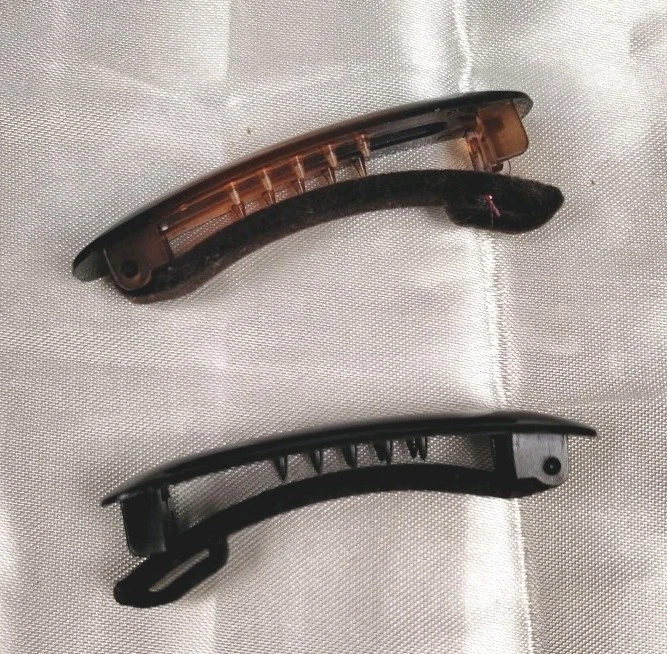 Black & Brown Faux Tortoise Shell Barrettes With Felt And Teeth - Image 2 of 4