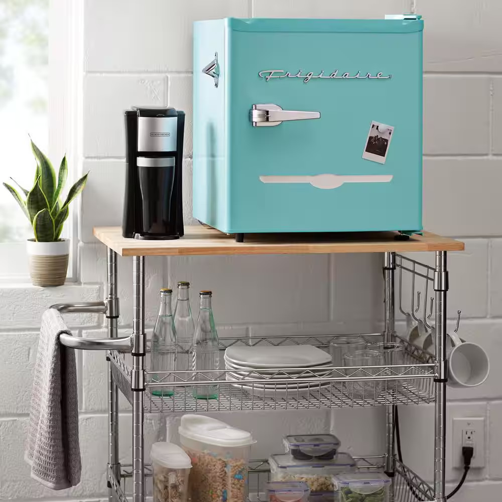 LOCK N LOCK Food Storage Container 22-Pc Set Plastic Kitchen Organizer Leakproof