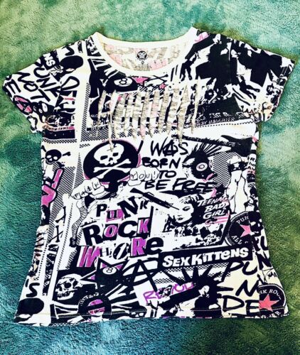 VTG Punk Rock Whore Distressed Unisex T-Shirt.