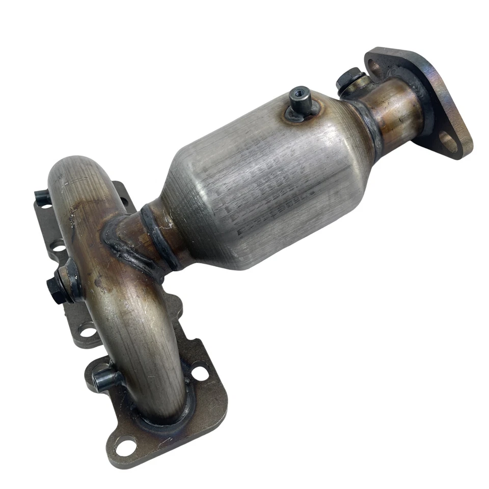 Convertidor catalítico derecho para Hyundai Santa Fe y Kia Sorento 2013-2018 3,3 L tracción delantera Foto 2 de 4