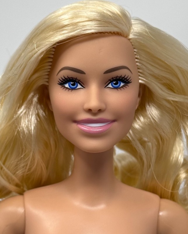 Barbie Movie 2023 Plaid Matching Set Nude Doll Articulated Blonde Margot Robbie