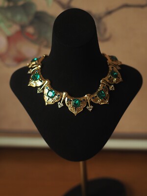 Heavy Industry Emerald Trifari Vintage Necklace