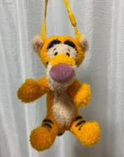 Japan Tokyo Disney Resort Winnie the Pooh Shoulder Bag Plush Toy Tigger