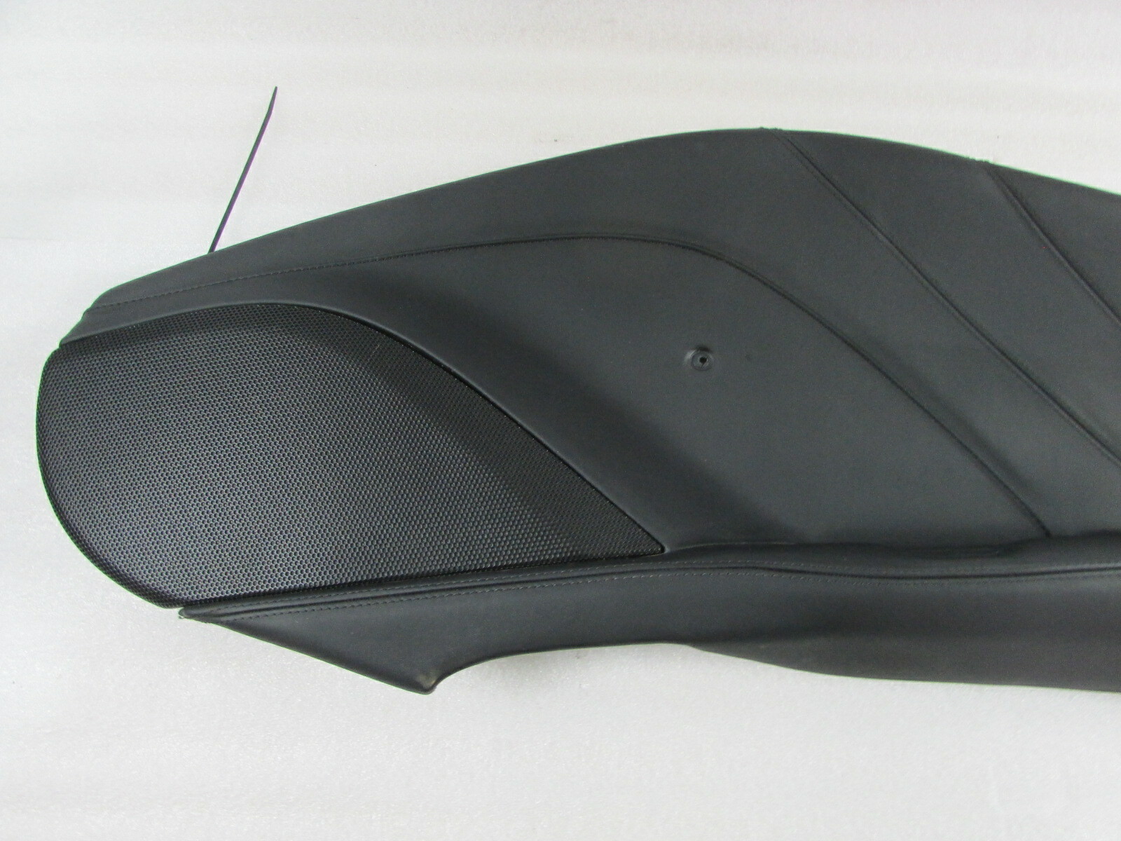 Ferrari California, RH Right Door Center Insert Panel, Black, Used, P/N 86455200