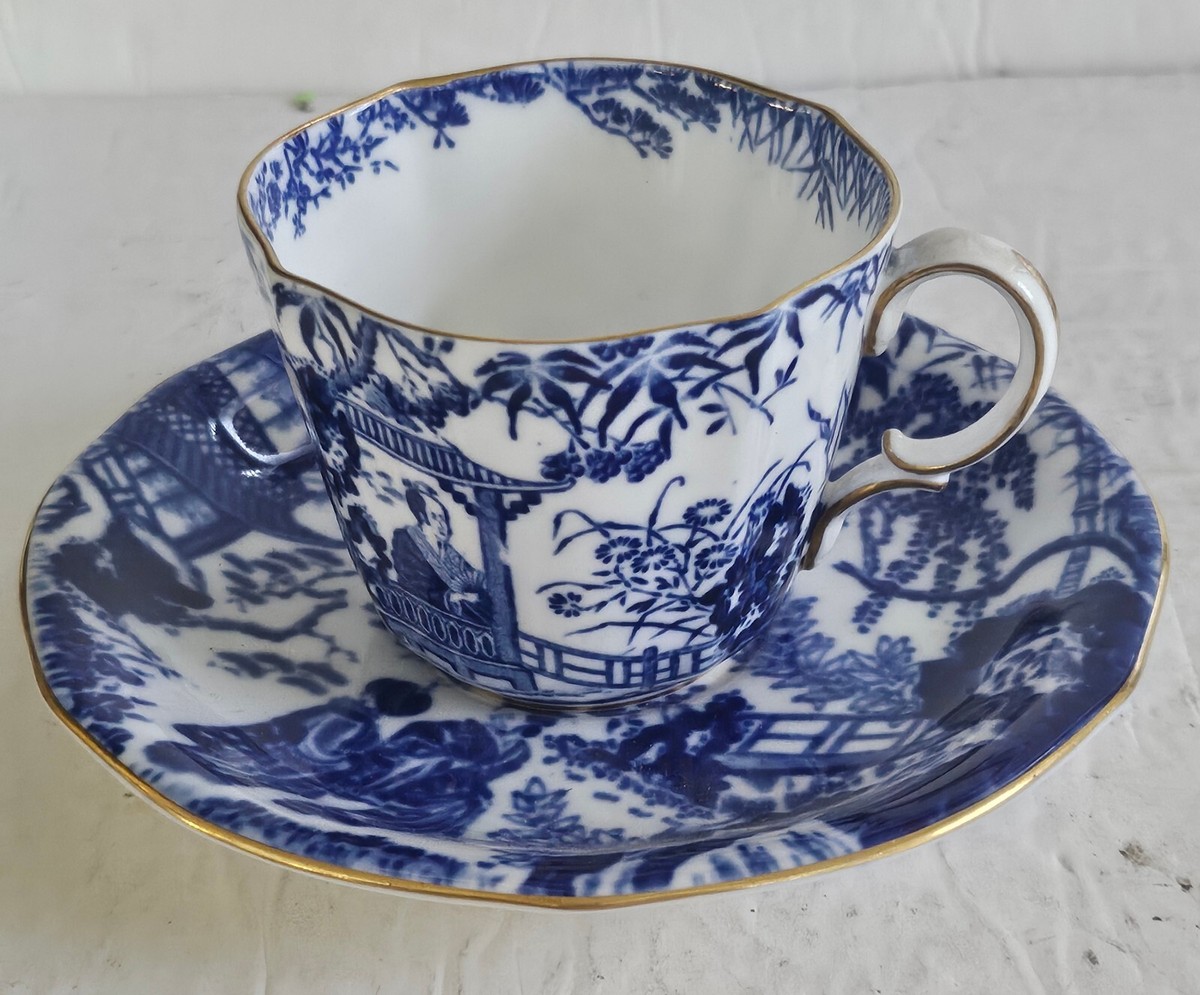 Vintage Royal Crown Derby 