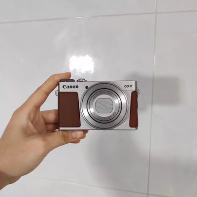 Canon PowerShot G9X Mark II G9X2 Touch Screen 20.1MP 3x Optical Zoom Camera