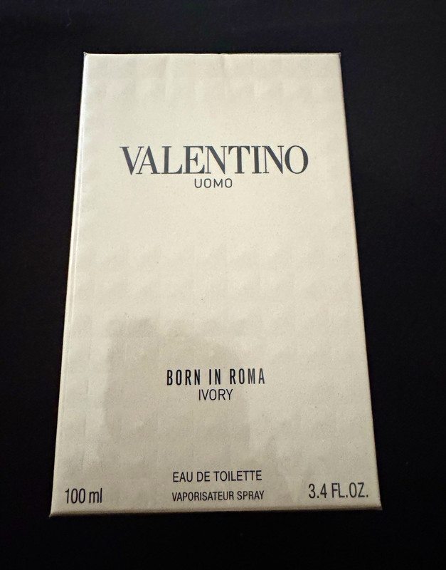 Valentino Uomo Born In Roma Ivory Eau de Toilette Spray, Regular 3.4 fl oz