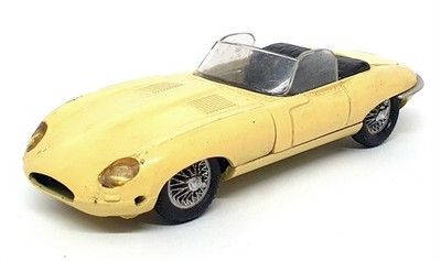 Eligor 1/43 Scale Diecast PY01 - Jaguar E-Type - Primrose Yellow
