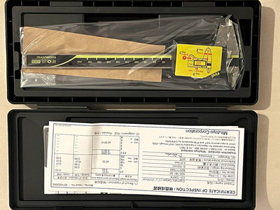 Mitutoyo DIGIMATIC elektronischer Messschieber 0-150 mm 500-181-30 Etui