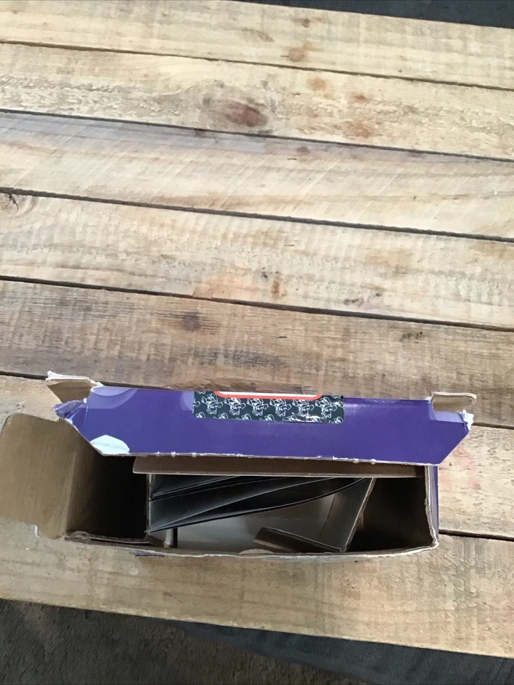 Caja Cámara Nintendo GameBoy SOLO Roja Con Manuales Ver Fotos Foto 4 de 4