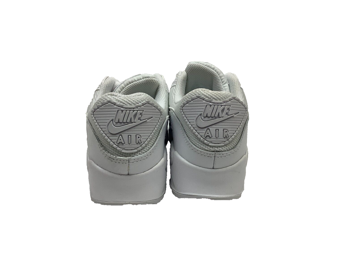 nike men's air max 90 essential gymnastics shoes