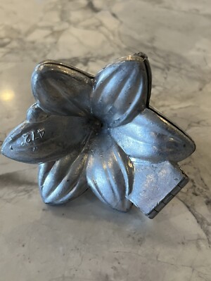 Vintage Pewter Chocolate Ice Cream Lily 3 Part Hinged Mold 472