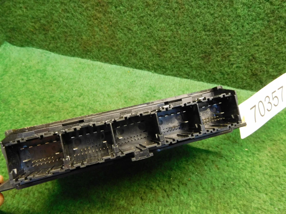 Centralina comfort Ford Kuga I 2.0TDCi 4x4 103kW anno 2012 8M51-19G481-BG - Immagine 2 di 4