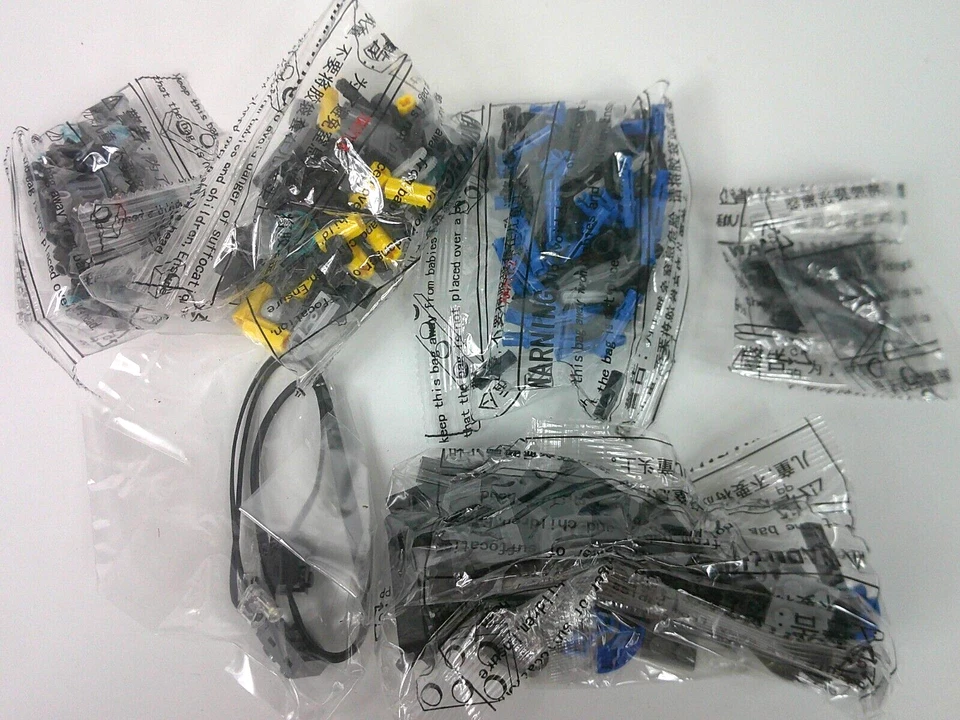 Sembo Block Model 704971 Well-e Robot Power Functions 611+ Pieces New - Image 4 of 4