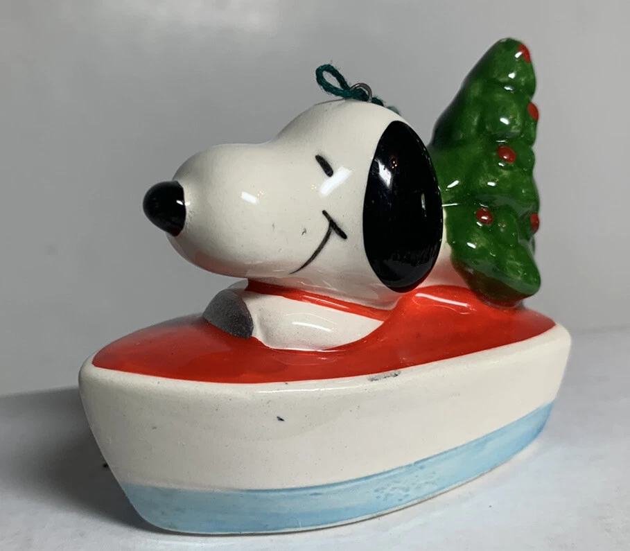 Snoopy ornament deals
