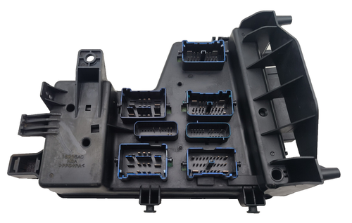2002-2005 DODGE RAM 2500 UNDER HOOD FUSE BOX RELAY PANEL TIPM CUMMINS DIESEL RND - Picture 2 of 5
