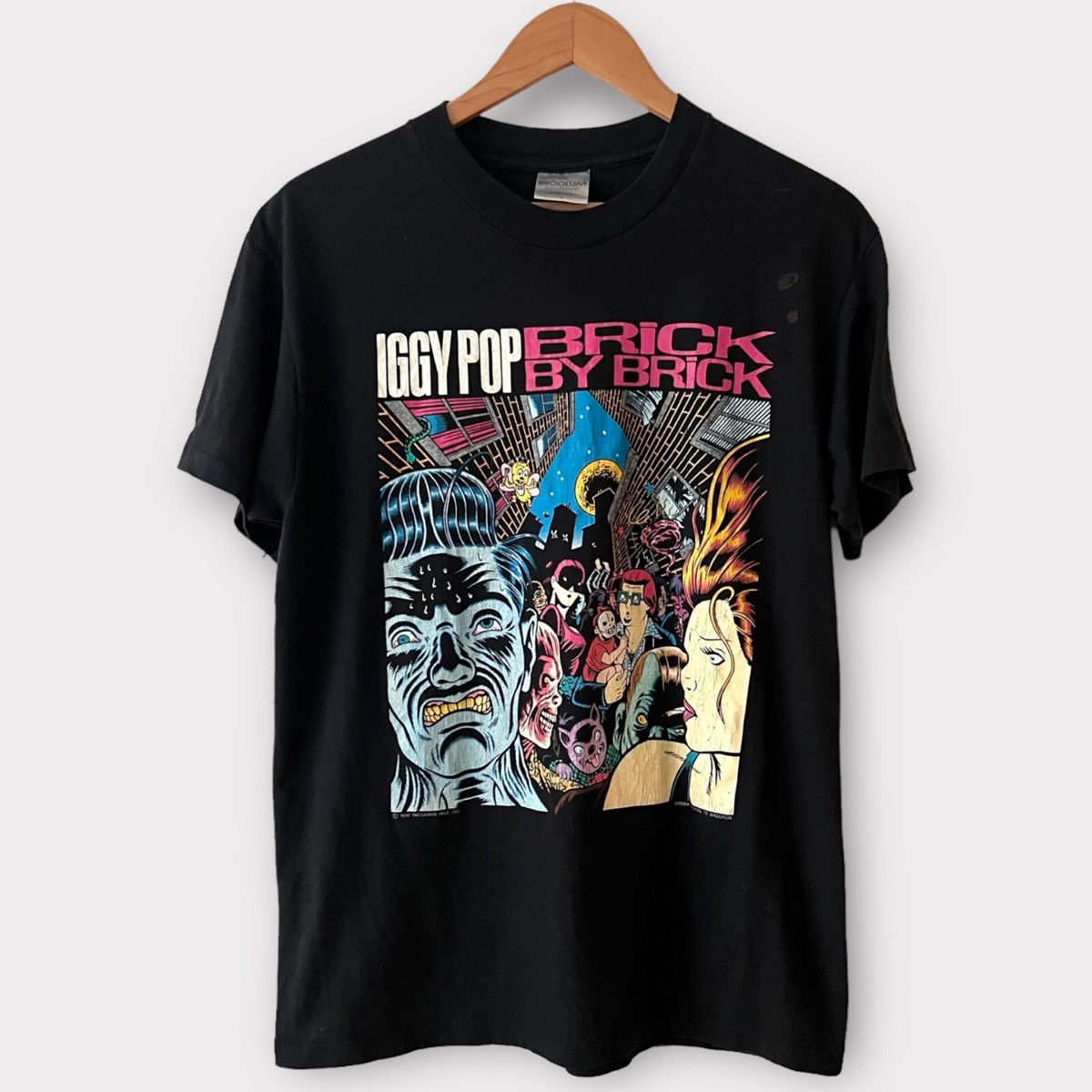 ビンテージ Iggy Pop Brick by Brick 総柄Tシャツ ビンテージ Iggy Pop Brick by Brick 総柄Tシャツ