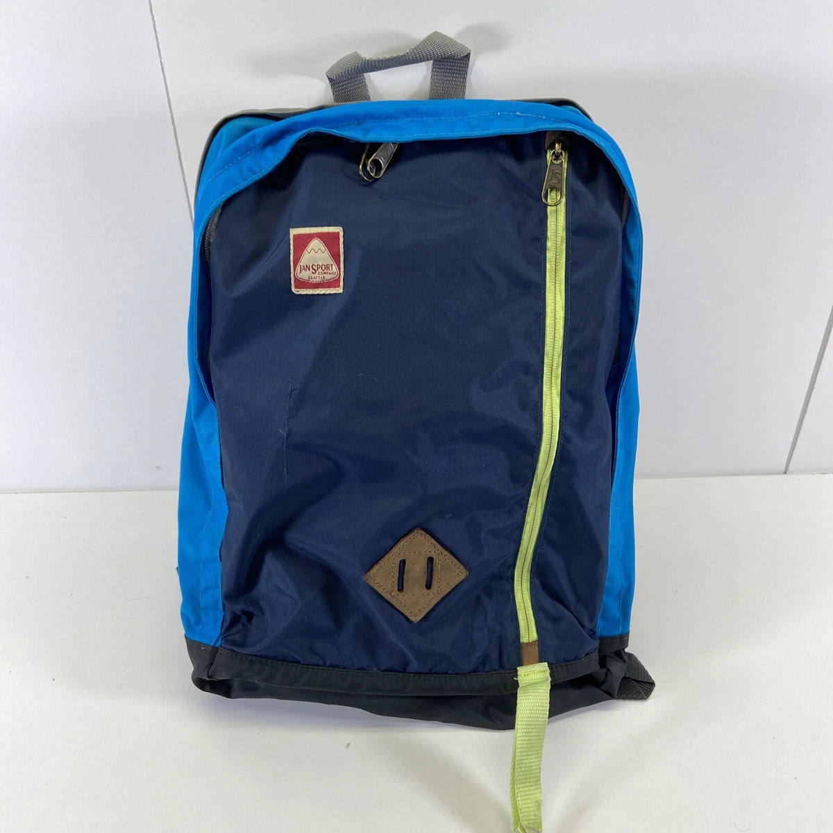 Picture of original jansport cheap bag