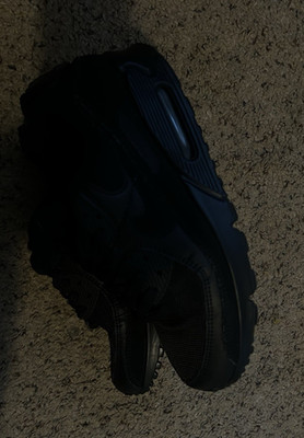 Nike Air Men s Black Athletic Sneaker Leather/Suede Upper Style Code 1990