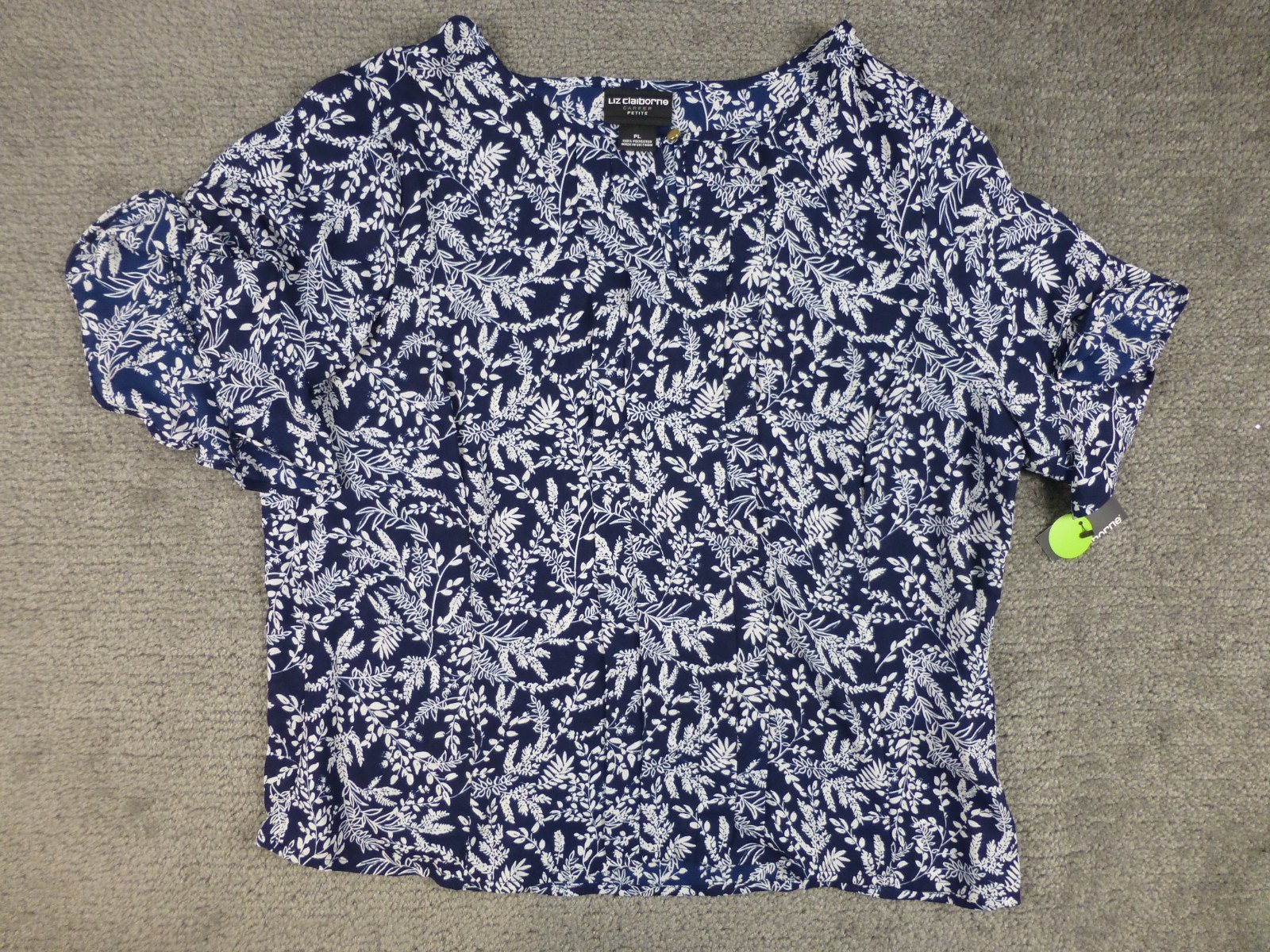 Liz Claiborne Career Petite Top Floral Blue White Pop Over Snap PL NWT Office