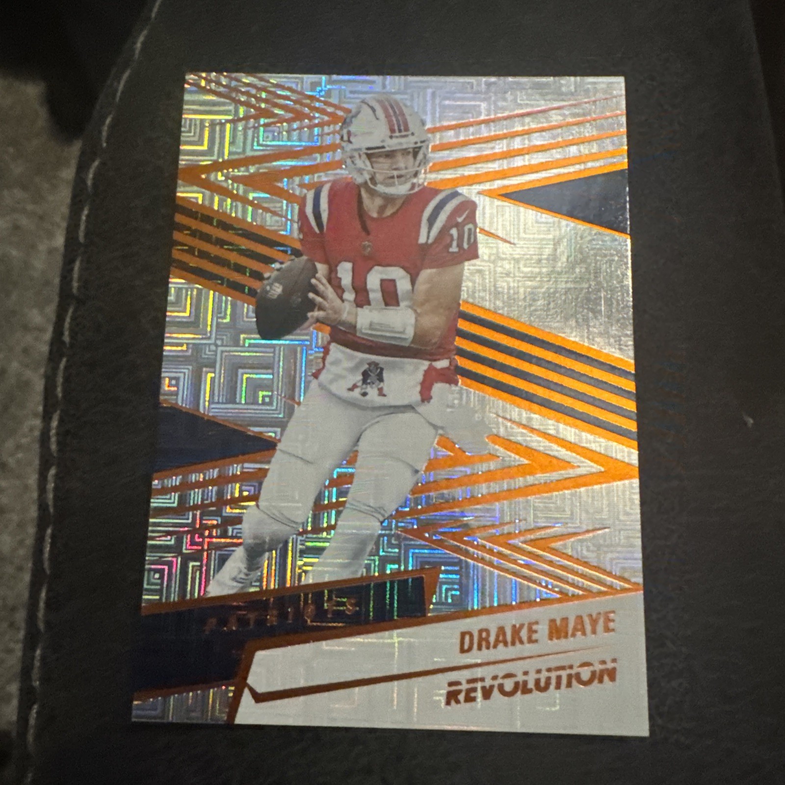 2025 Panini Revolution - Drake Maye #48 Orange Levels /299