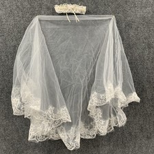 Veil  Garter Set Cream And White Lace Pearl Wedding Lot of 2 Appliqu d