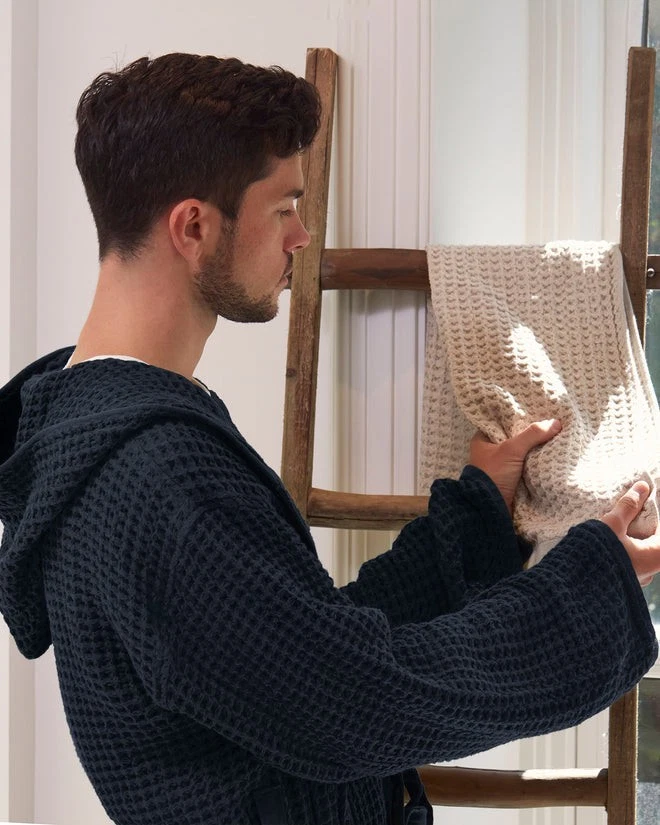 Onsen Hooded Waffle Robe in Navy Blue Large - Waffle Cotton Unisex- No Belt - Image 4 of 4