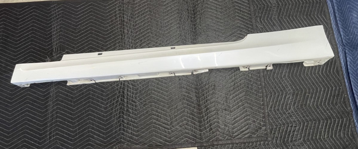 10-15 Lexus IS250C IS350C LEFT ROCKER PANEL GUARD SKIRT MOLDING OEM 75852-53031