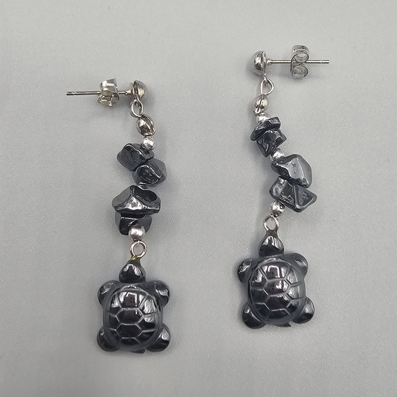 Hematite Turtle Earrings Beaded Dangle Pierced Ea… - image 1