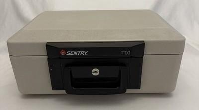 Sentry Safe 1100 Fire Resistant Valuables Security Lock Box Chest W/Key EUC