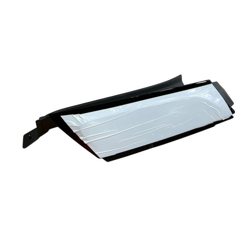 Reparez votre aile avec la moulure arriere droite de Clio 4 Break