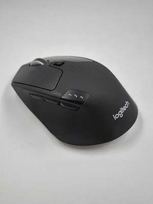 Logitech M720 Triathlon Modell: M-R0062 Multi-Computer Drahtlose Maus Schwarz