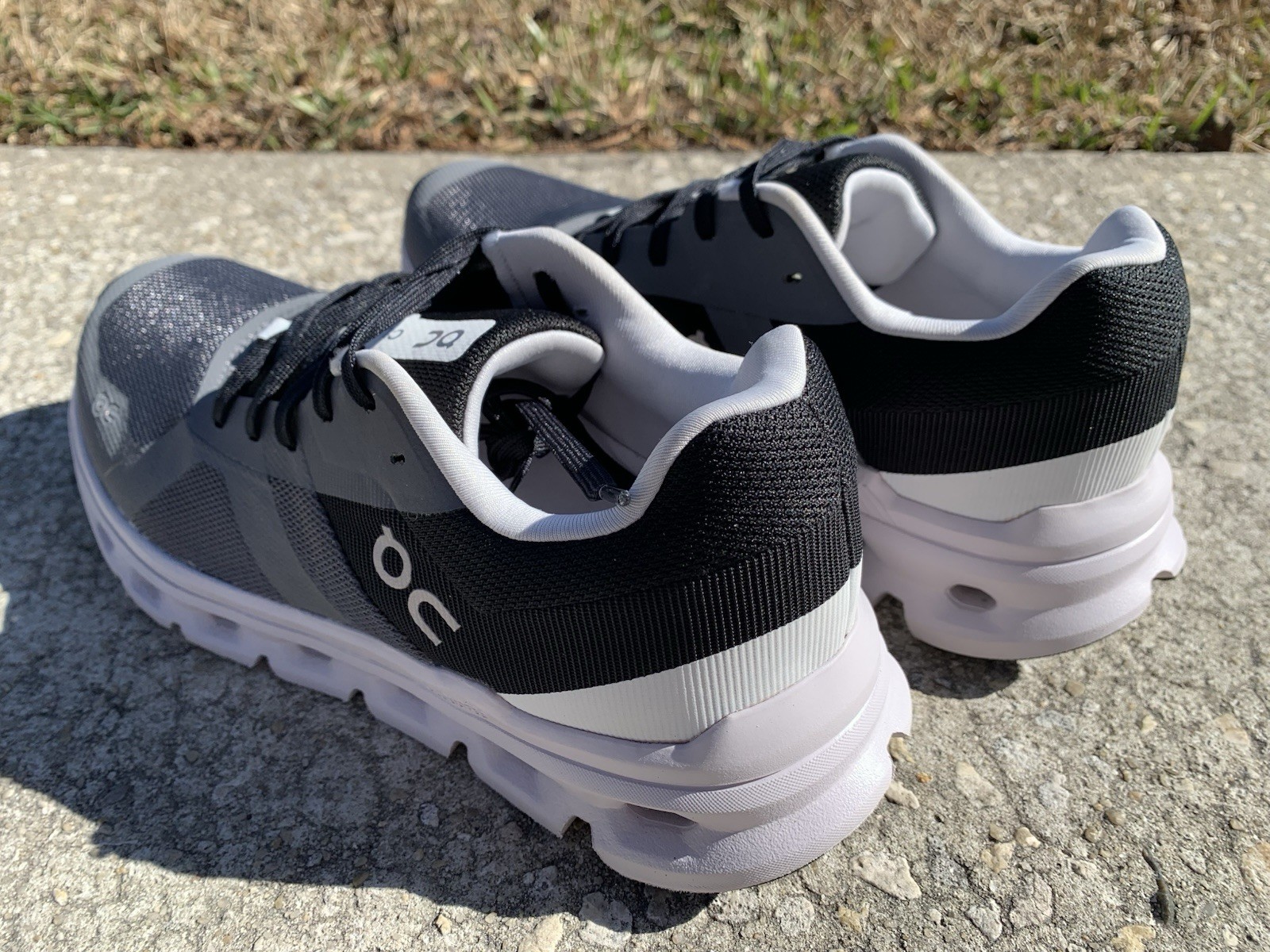 Size 7.5 - On Cloud Cloudrunner Eclipse Black Run… - image 7